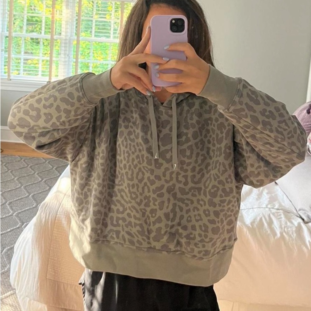 Nike Sweatshirt- Brand New